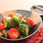 超時短！
蛇腹きゅうりとミニトマトのラー油和え