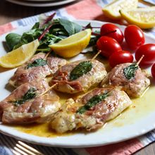 生ハムのうまみをのせた【鶏むね肉deサルティンボッカ】