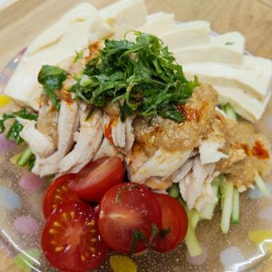 もんぶらん°・*:.。.☆の作ってみた!投稿(練りごまいらず簡単15分【レンジ蒸し鶏の棒棒鶏風】)
