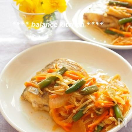 フライパンひとつ 太刀魚のカレー甘酢あんかけ By 河埜 玲子 レシピサイト Nadia ナディア プロの料理家のおいしいレシピ