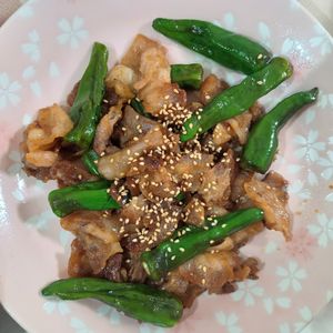 milkの作ってみた!投稿(豚肉とししとうの生姜醤油炒め)