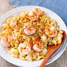 【アーモンド醤油で食感楽しい♪】えびと長ねぎのチャーハン