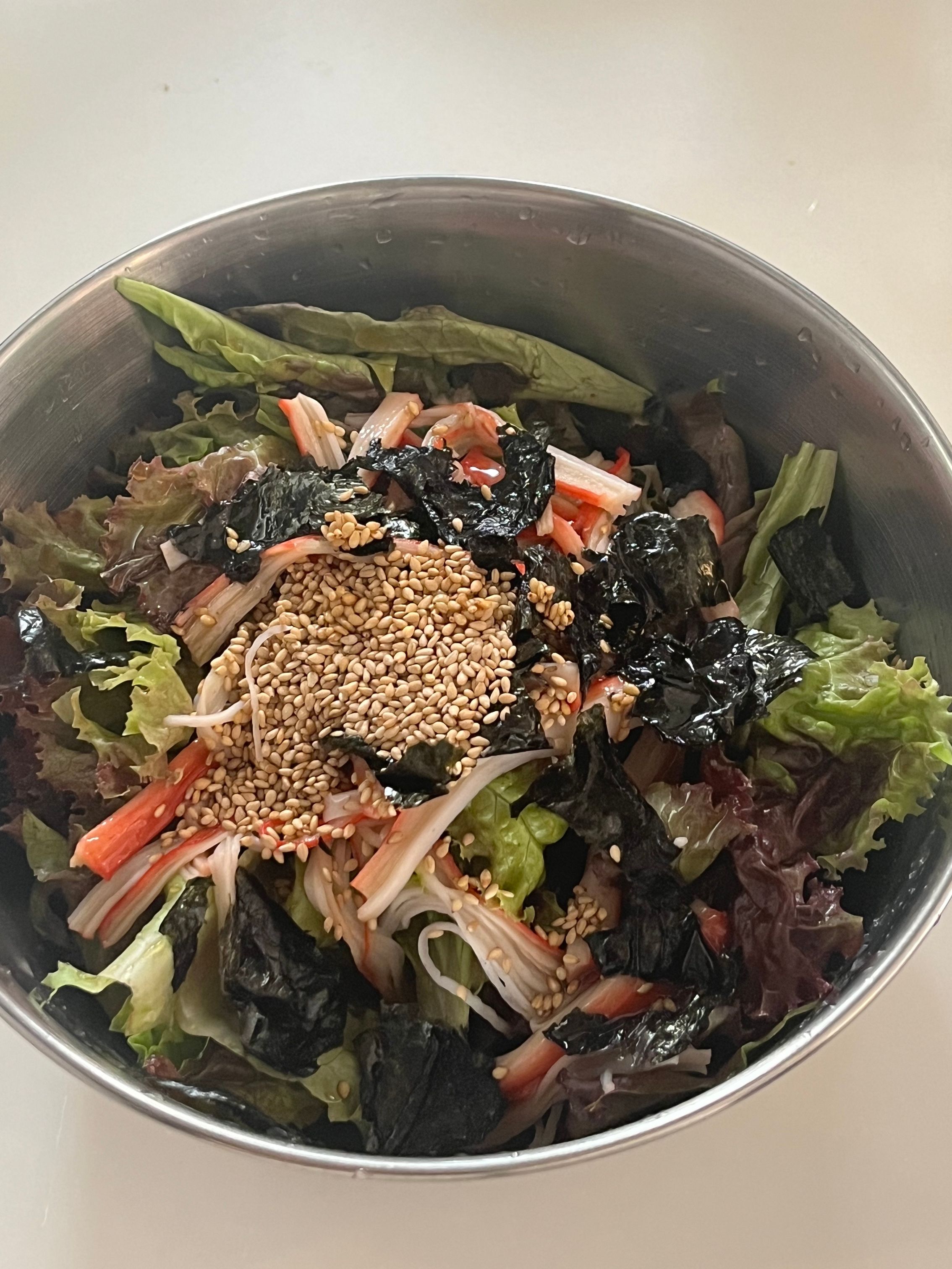 包丁不要！3分で完成♡『カニカマチョレギサラダ』 | レシピサイトNadia