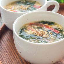 【卵とカニカマの春雨スープ】寒い日の朝ごはんにもピッタリ！