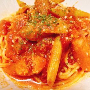 お料理happy🍀の作ってみた!投稿(フライパン1つで別茹で不要！トマトクリームパスタ)