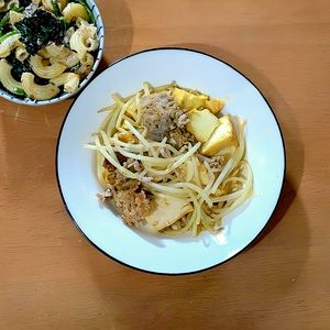 かおちゃんの作ってみた!投稿(【厚揚げともやしのカレーそぼろ炒め】コスパ抜群の節約おかず！)