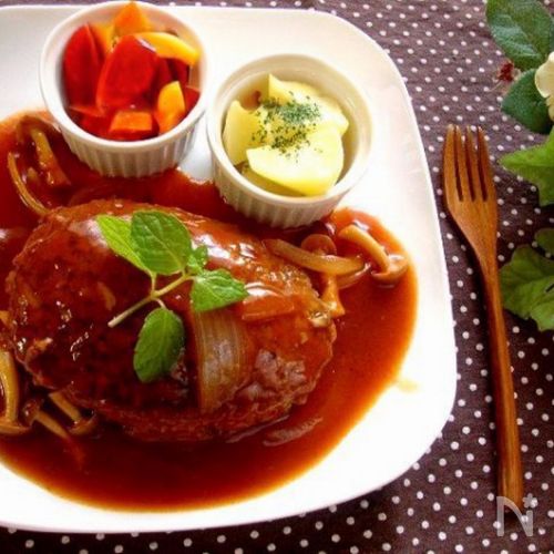 レンチンで激旨!お弁当におすすめ【煮込みハンバーグ】