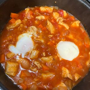 きりみちゃんの作ってみた!投稿(【チキンと半熟たまごのトマト煮】虜になるおいしさ…♡)