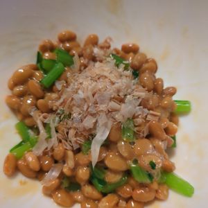 たりおの作ってみた!投稿(カブの葉と納豆の和え物)