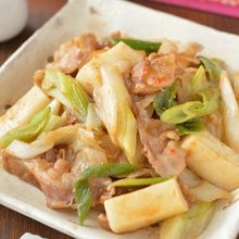 餅入り*豚肉と長ねぎのちょっとピリ辛みそ炒め