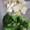 パパっと簡単♪厚揚げとブロッコリーのマヨポン和風サラダの下準備