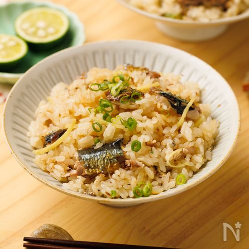 【さんまごはん】焼いて混ぜて旬の味！