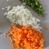 レンジで美味しい！ルー不使用！【米粉ドライカレー】の下準備