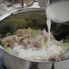 まろやか味噌仕立て【豚バラと白菜のクリームシチュー】の工程5