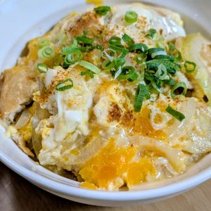 まゆのの作ってみた!投稿(地味ウマ！油揚げ丼)