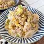 抱えて食べたい！白菜のやみつきサラダ