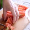 トマトサラダ🍅Tomato salad☆白だしの旨だれの工程1
