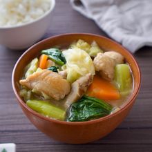 メインになれる！鶏のごちそうみそ汁