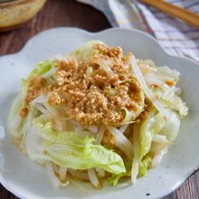 5分であと1品【もやしとレタスの中華風温サラダ】