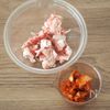 【豚キムチ冷し中華】温冷の組み合わせがクセになる‼︎の工程1