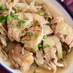 『鶏もも肉としめじの塩レモン煮』サッパリとして旨みたっぷり！
