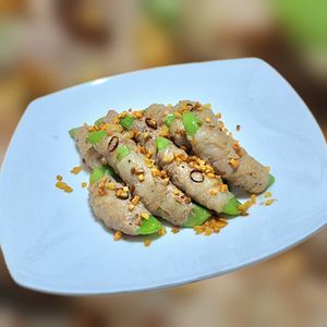 サトちゃんの作ってみた!投稿(【スナップえんどうの肉巻きペペロン】やみつきおかず兼おつまみ)