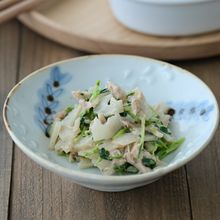 れんこんと豆苗のおかかツナマヨサラダ