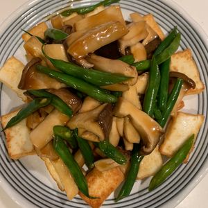 ぐ〜たら子の作ってみた!投稿(エリンギのオイスター煮)