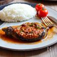 なすの肉詰め【カルヌヤルク】お腹を裂かれたなすが絶品