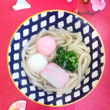 紅白でお祝い★年明けうどん