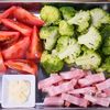 焼きブロッコリーとトマトの☆ペペロンチーノサラダ🥗💕の工程1