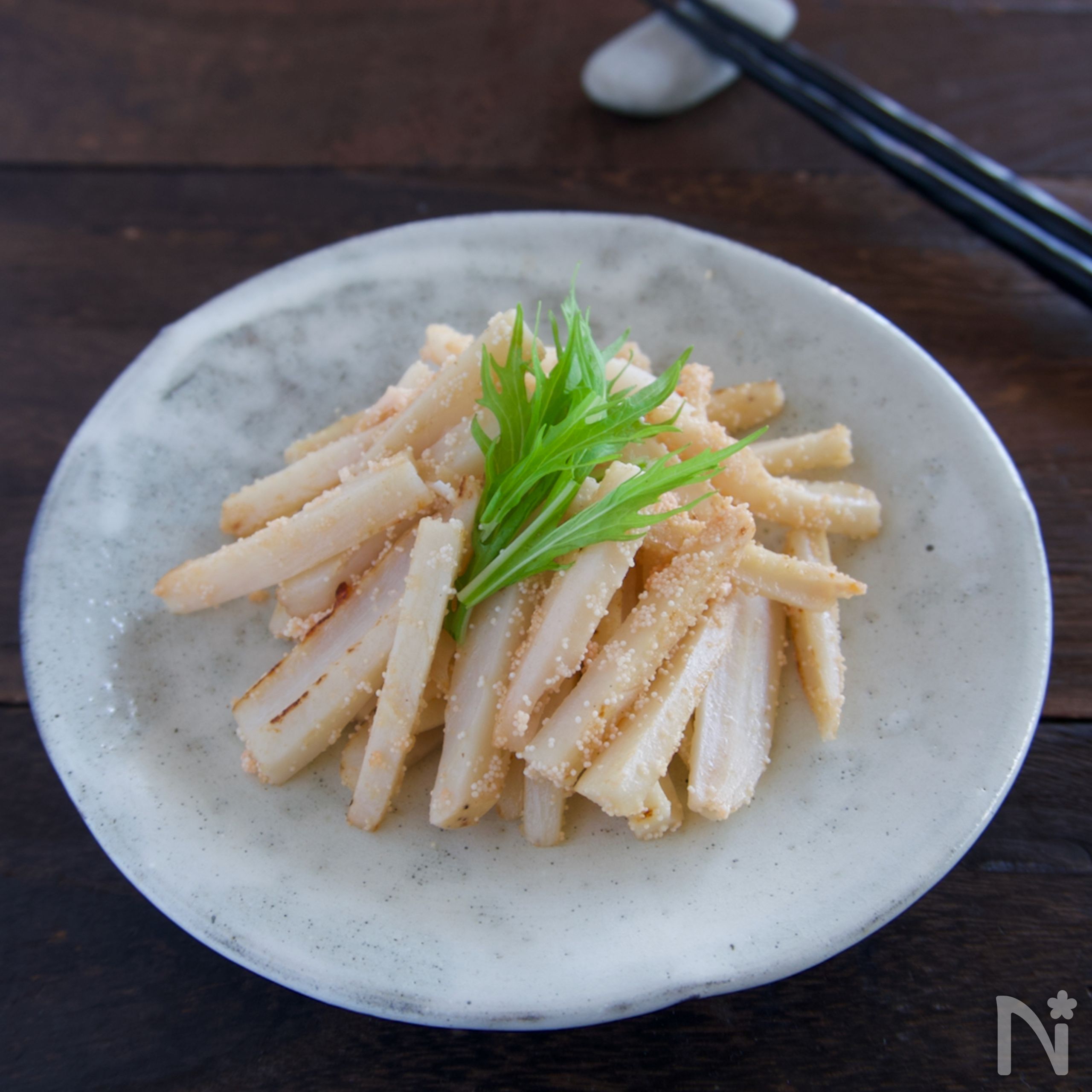 野菜1つでもう1品!れんこんのたらこバター炒め | レシピサイトNadia