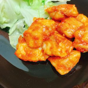 りんの作ってみた!投稿(［鶏むね肉のホットチリソース］後を引く辛さ！ワンパン！簡単)