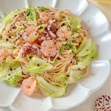 入れるだけで絶品!【塩辛焼きそば】