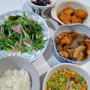 えびちゃんの作ってみた!投稿(油は大さじ2♪むね肉で作る♪『揚げない鶏唐の甘酢ごまあえ』)