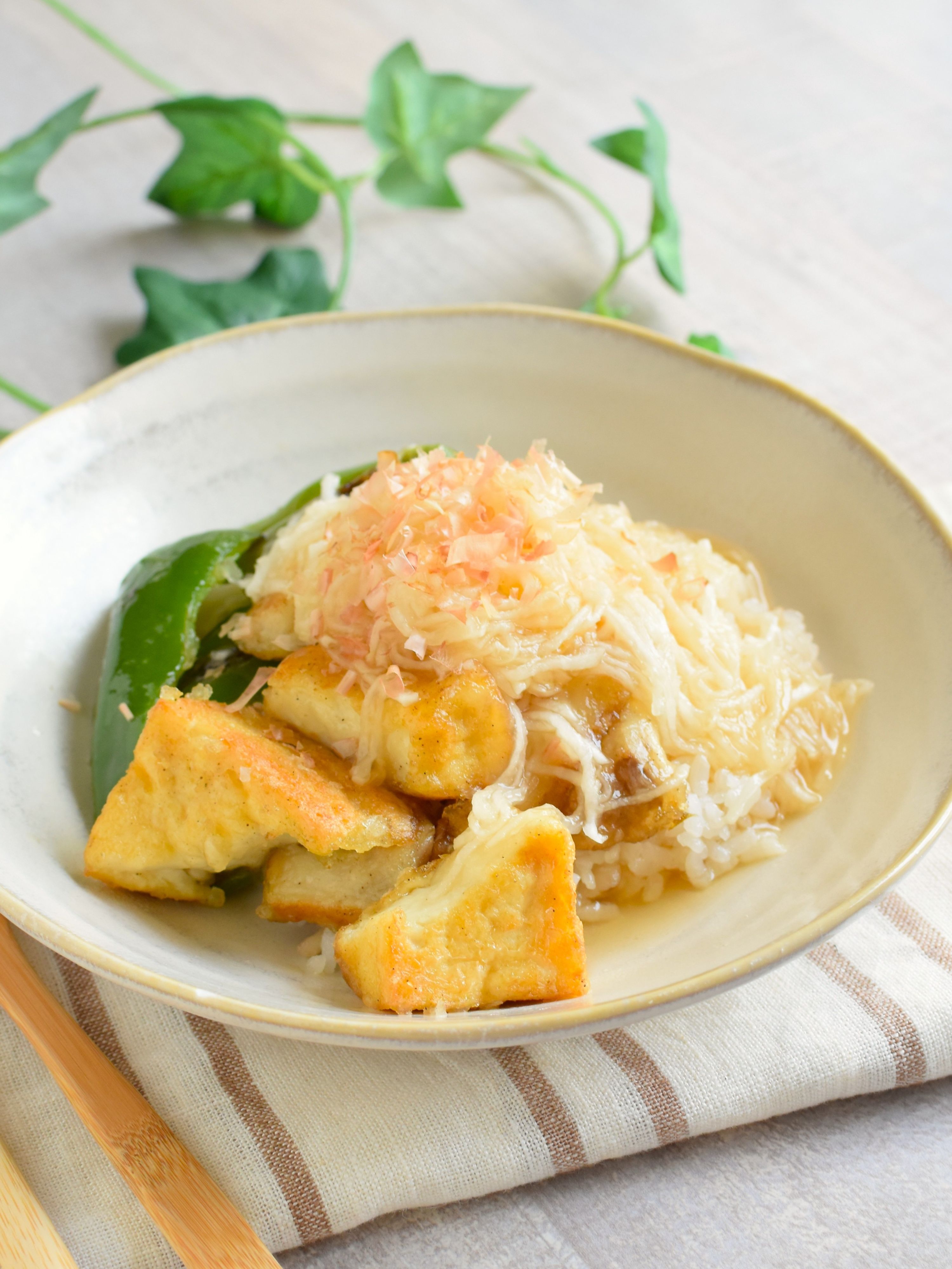 厚揚げと野菜の天どん風】～千切り大根のだしあんかけ～ | レシピ