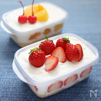 HMとタッパー☆イチゴショートケーキ