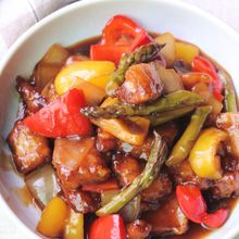 甘酸っぱさがやみつき!ご飯もビールも進む♫黒酢の酢豚