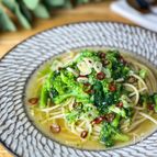 くたくたブロッコリーの旨辛スープパスタ