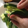 【玉ねぎ香味だれのきゅうり豚しゃぶ】さっぱり簡単夏おかずの工程1