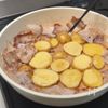 カリッ！ほくほくコク旨！【肉じゃが風甘辛焼き】の工程1