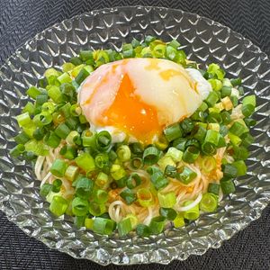 楽ラク手抜キッチン🐶🐾の作ってみた!投稿(少ない材料でちゃちゃっと！油そば風そうめん)