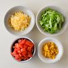 子どもも食べやすい！カラフル野菜のタコライスの工程3
