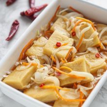 出汁が染みうま♡高野豆腐の南蛮漬け #作り置き #節約