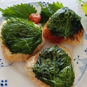 AKARI☆の作ってみた!投稿(【大葉チーズ焼きおにぎり】絶妙な組み合わせ♡)