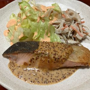 りんごの作ってみた!投稿(ワンパン10分！【鮭のハニーマスタードソテー】簡単お魚料理♩)
