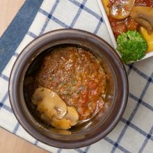 かけてもそのままでも◎スープジャーの煮込みハンバーグ弁当