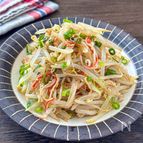 抱えて食べたい♪【もやしとかにかまのナムル】包丁不要！