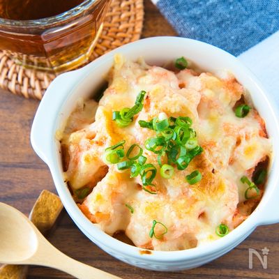 材料4つで簡単!明太ポテチーズ焼き