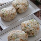 食欲なくても食べられる♡しらすたぬきおにぎり